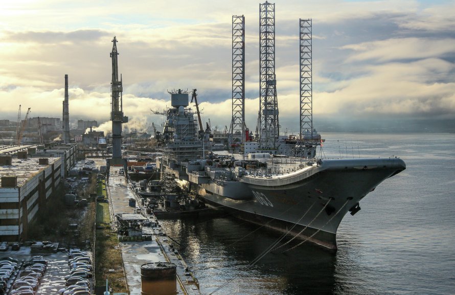 Адмирал Кузнецов Мурманск