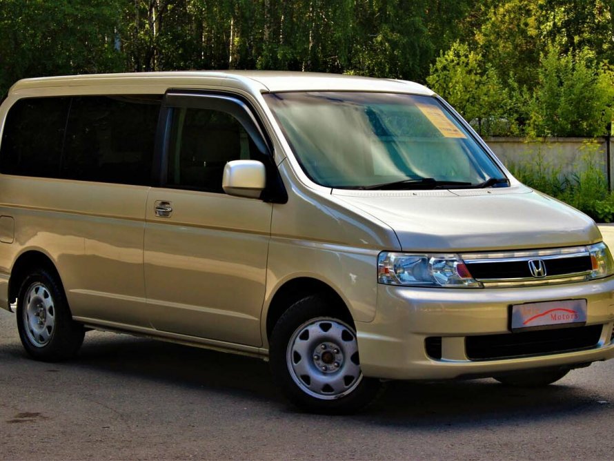Минивэн Honda Stepwgn