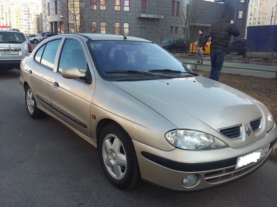 Renault Megane 2001 седан