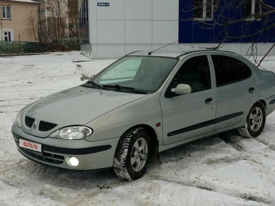 Рено Меган седан 2003