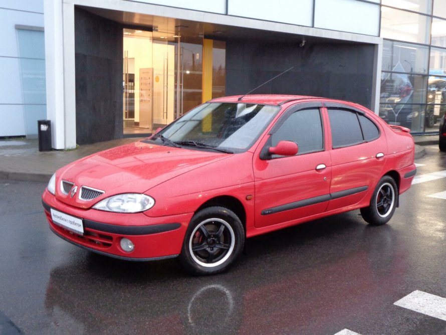 Renault Megane 1.4 МТ, 2003