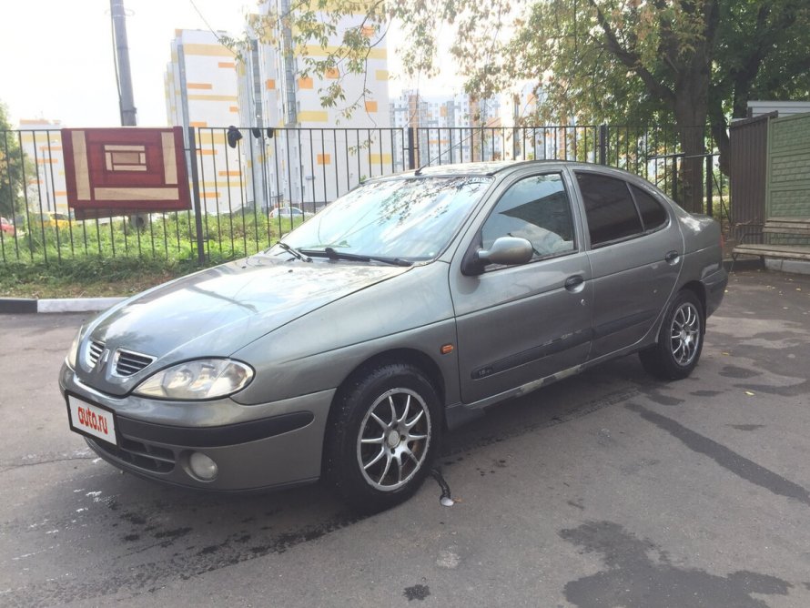 Рено Меган 2003 года