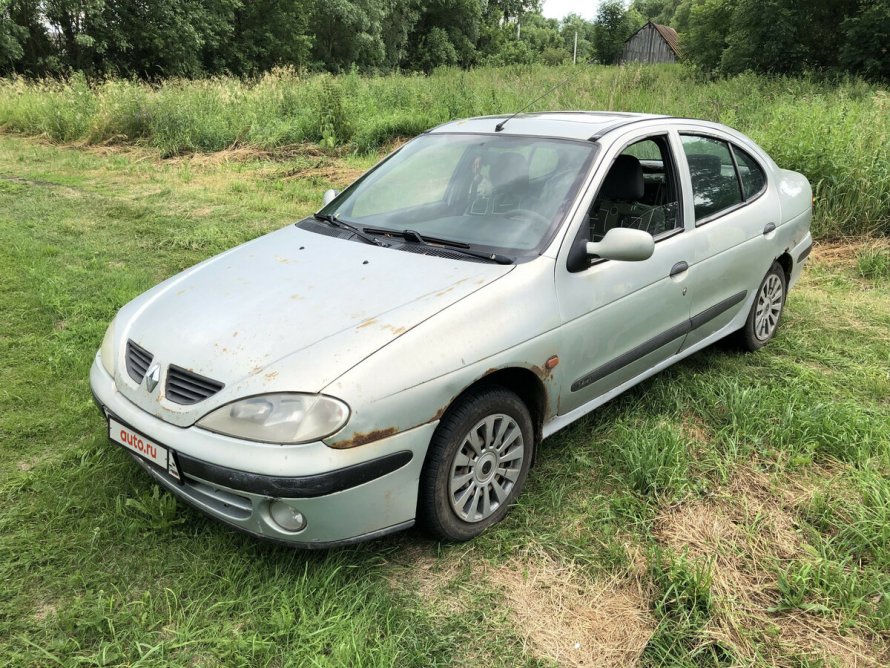 Рено Меган седан 2002