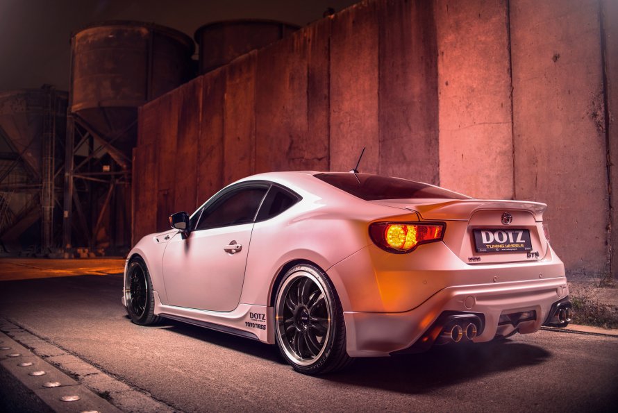 Тойота gt 86