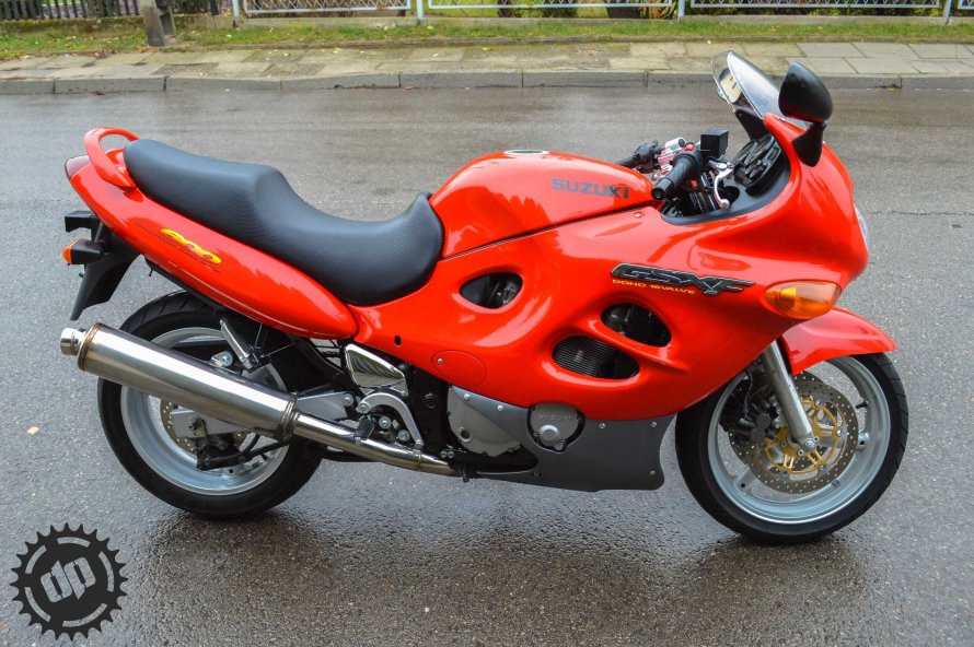 Suzuki GSX 600 F