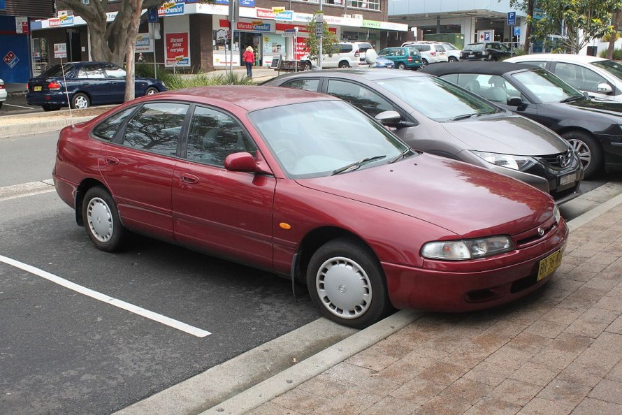 Mazda 626 1994 хэтчбек