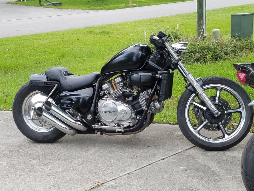 Honda Magna 750