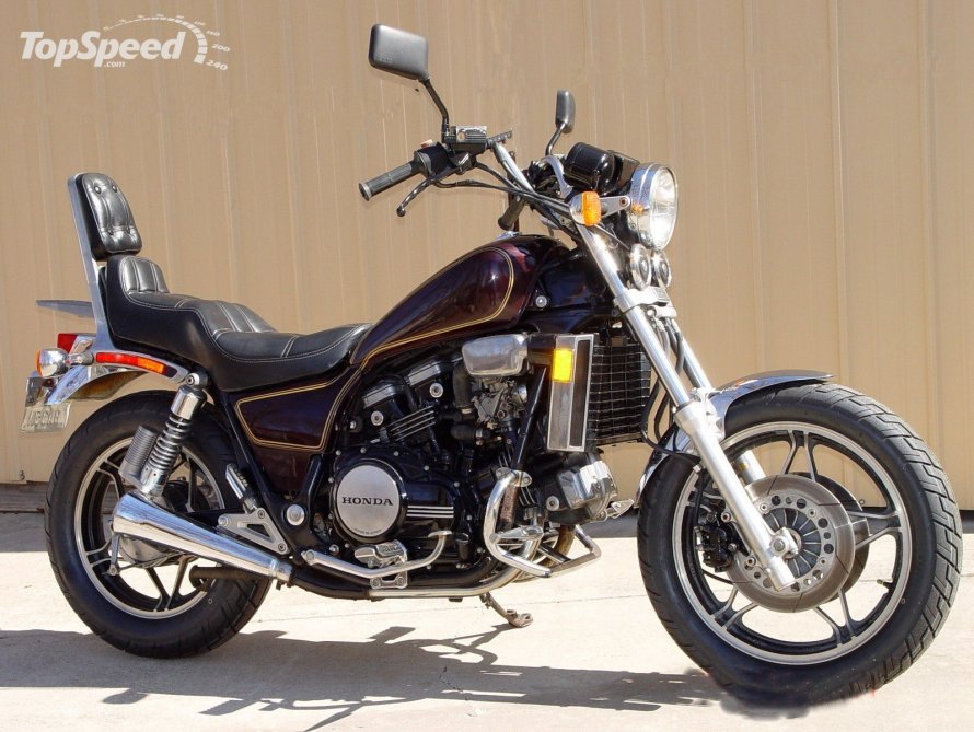 Honda Magna 750