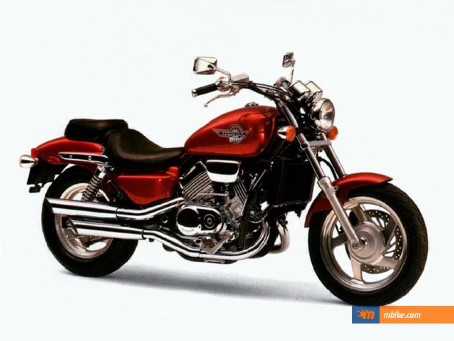 Honda Magna vf750c Customs