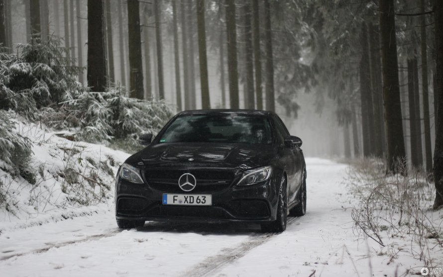 Mercedes c63 AMG Winter