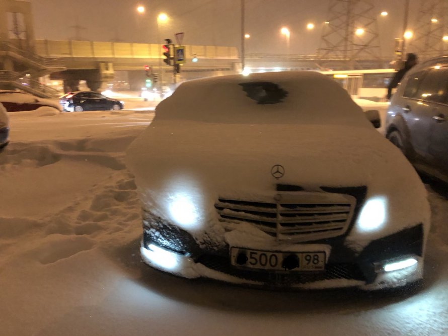 Мерседес 240е зима