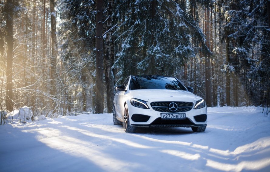 Mercedes зимой 63 АМГ