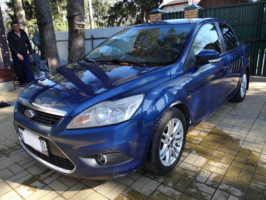 Ford Focus 2 седан синий