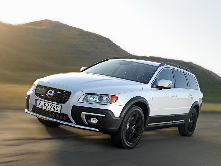 Volvo xc70 III