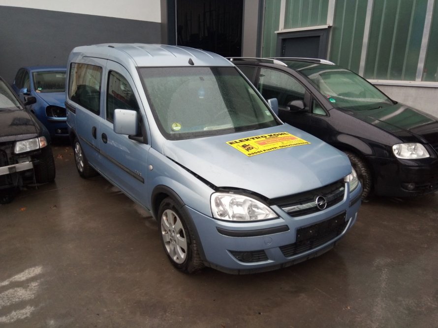 Opel Combo 2008 салон