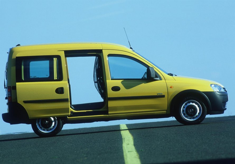 Opel Corsa 2011 салон