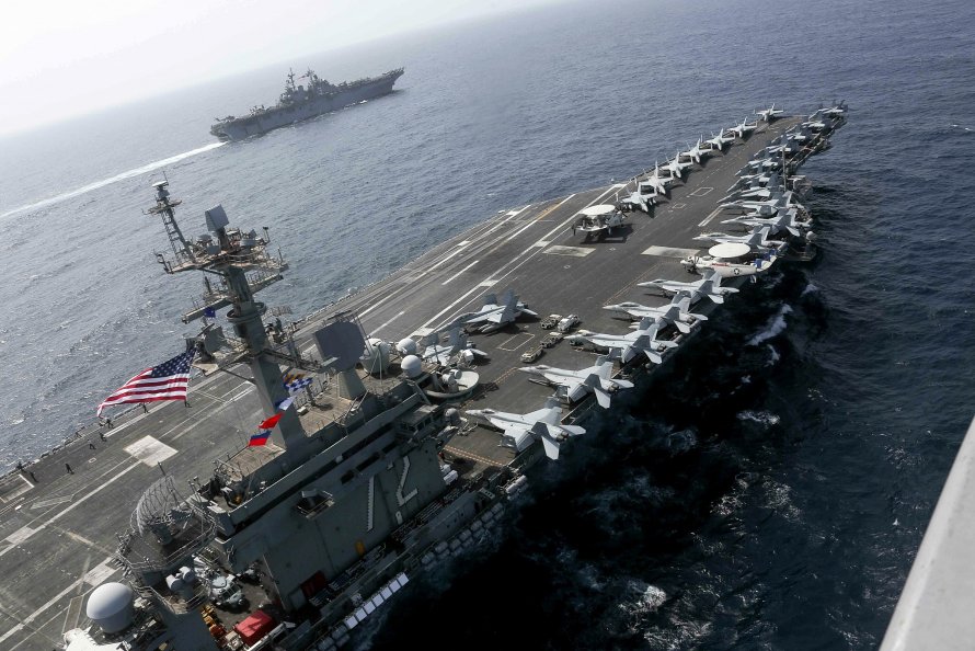 USS Nimitz CVN-68 внутри