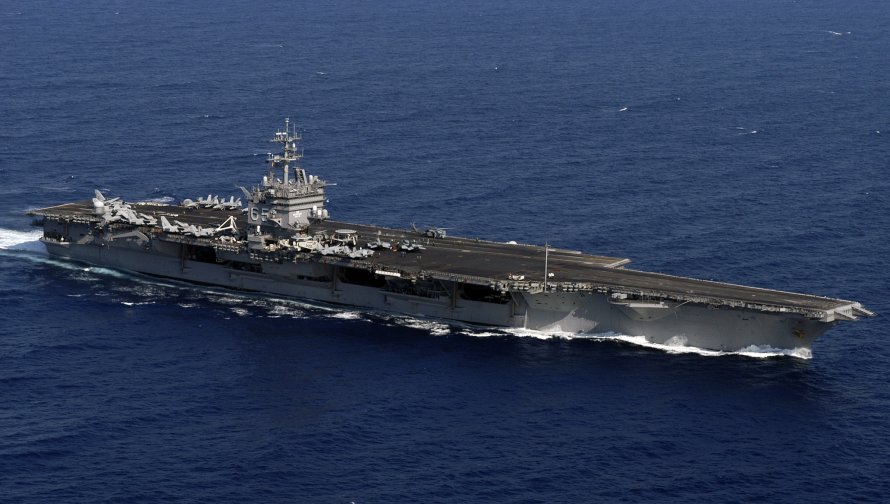 Авианосец Авраам Линкольн ВМС США