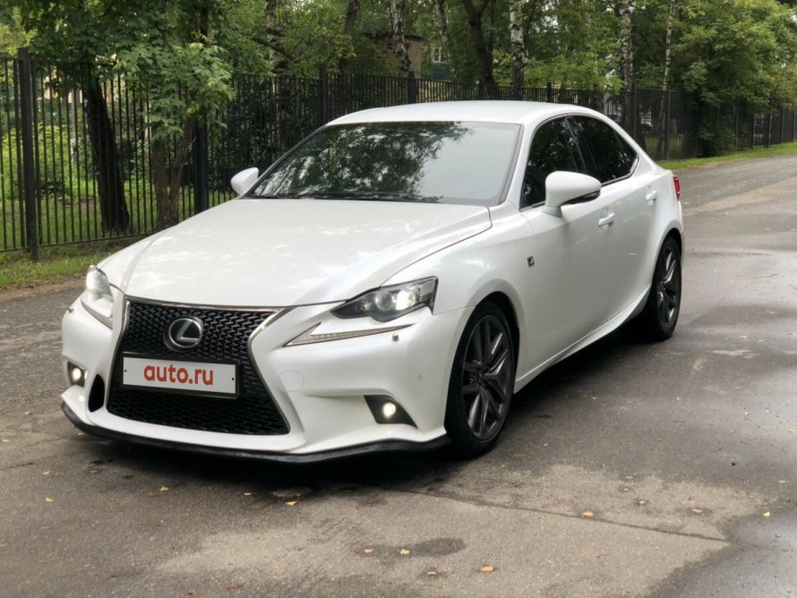 Lexus is 250 2013 белый