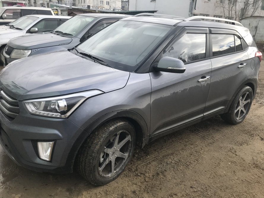 Hyundai Creta серый