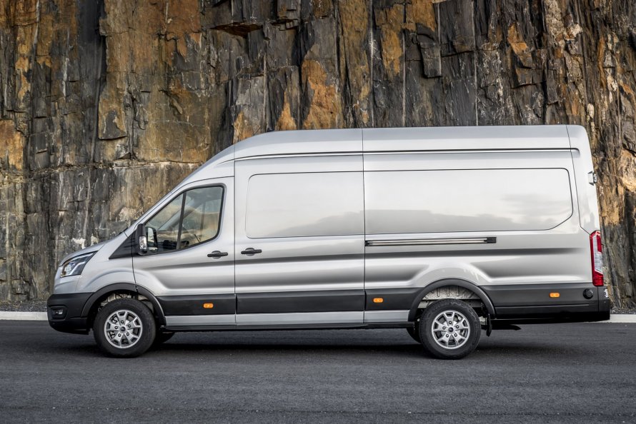 Ford Transit 2021