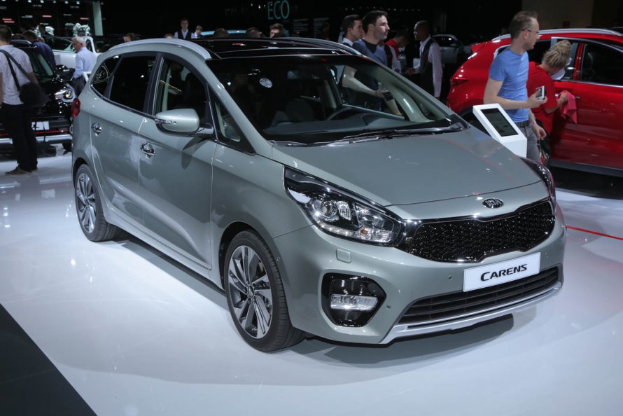 Kia Carens 2015