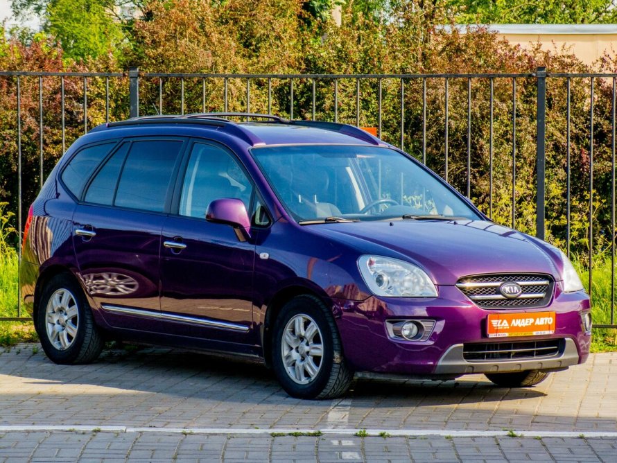 Kia Carens II (un), 2008