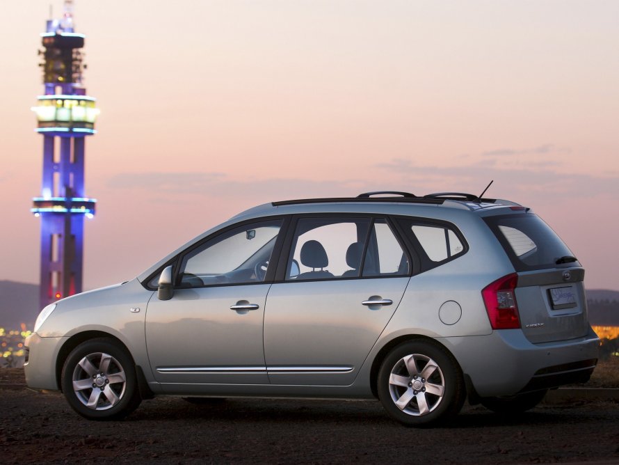 Kia Carens III 2007