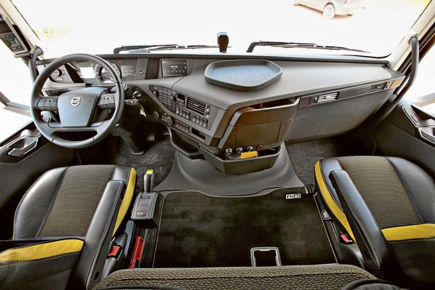 Volvo fh16 кабина