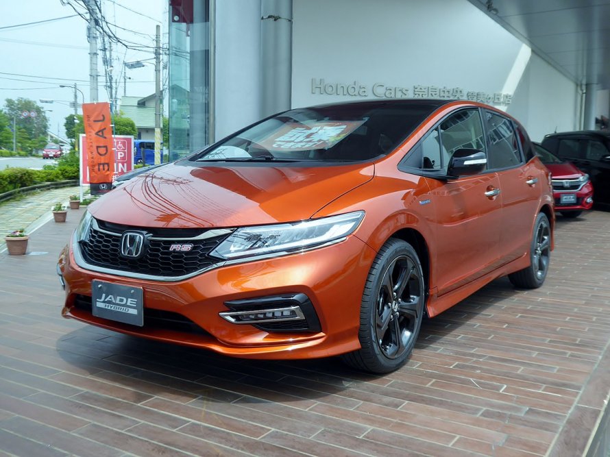 Honda Jade, 2017 гибрид