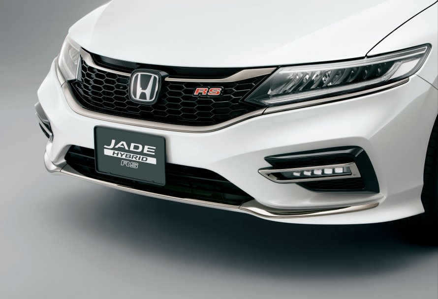 Honda Jade 2018 RS Hybrid