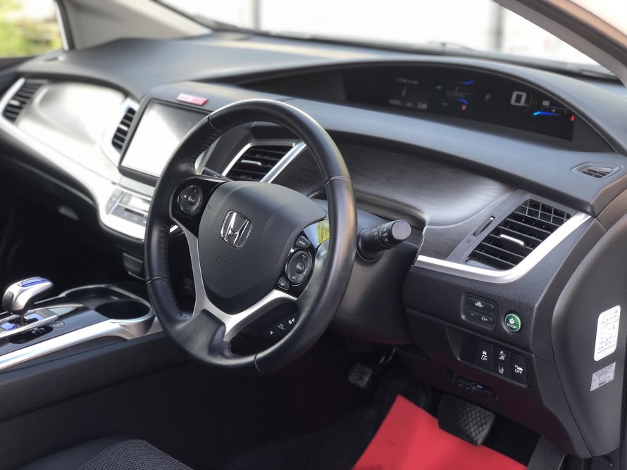 Honda Jade левый руль