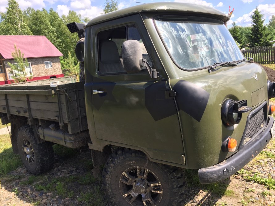 УАЗ 3303 самосвал