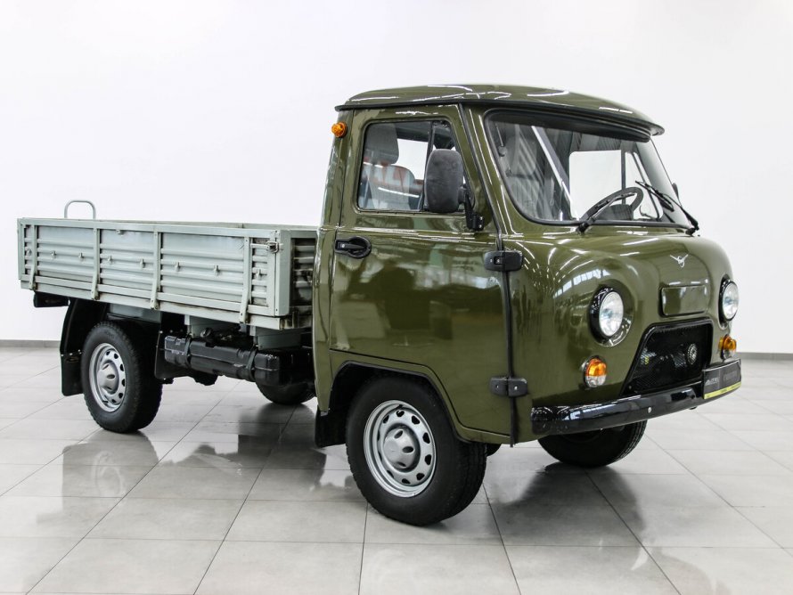 УАЗ 3303 бортовой грузовой
