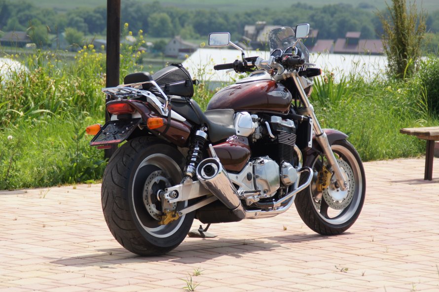Honda x4 Black Special