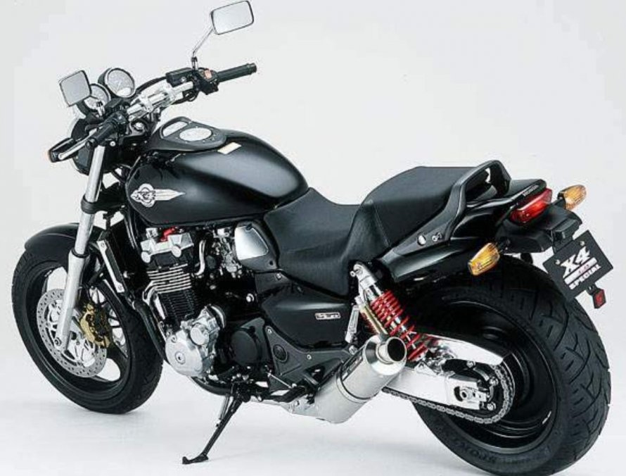 Мотоцикл Honda x4