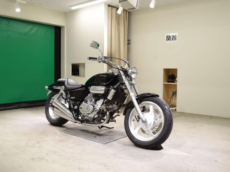 Honda Magna 250s
