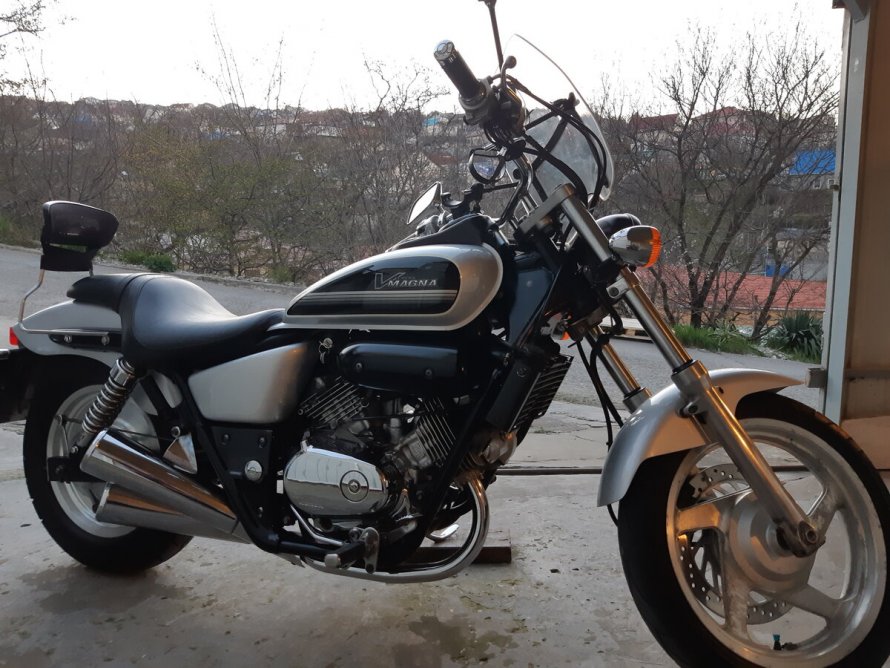 Honda vf250 Magna