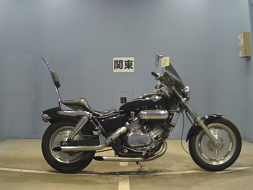 Мотоцикл Honda Magna 250