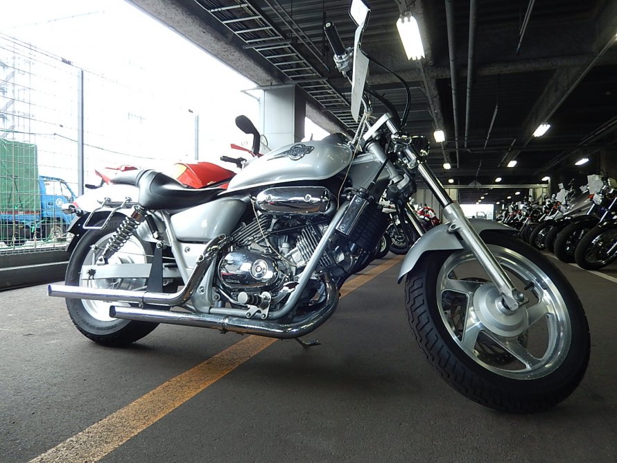 Magna m604-GMSS