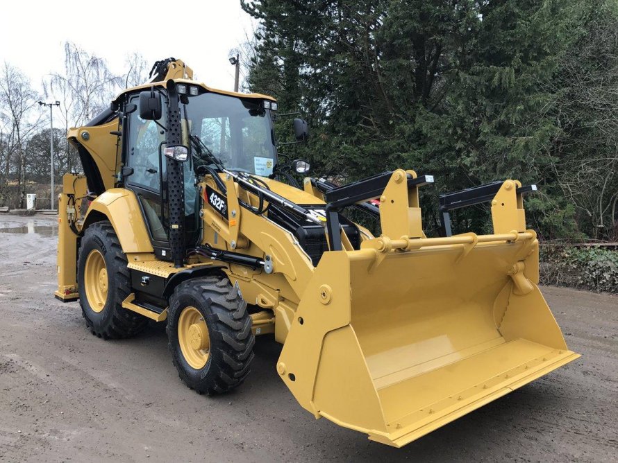 Экскаватор-погрузчик 432 Caterpillar