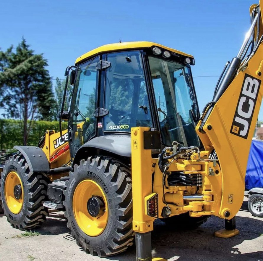 Трактор JCB 3cx 2020