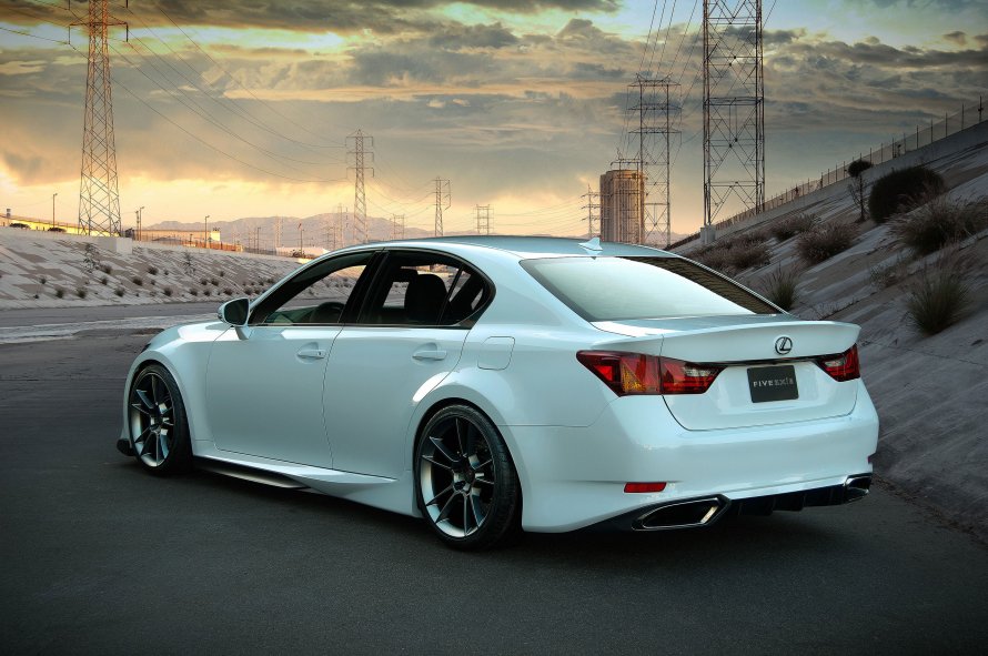 Lexus GS 350 белый
