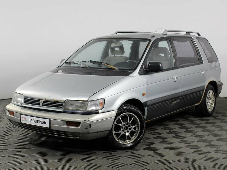 Mitsubishi Space Wagon 1992