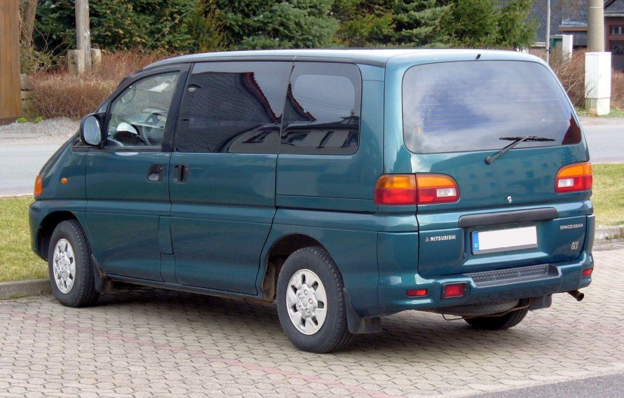 Mitsubishi Спейс Гир