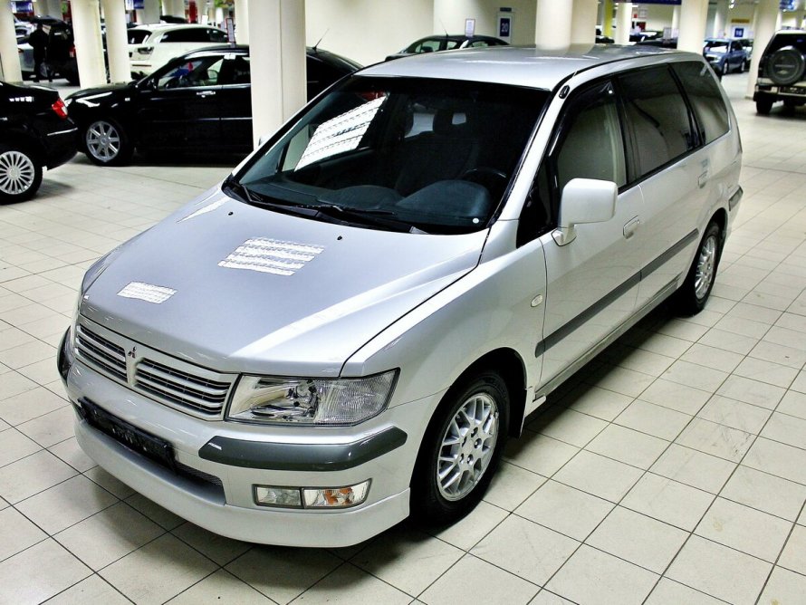 Mitsubishi Space 2 Wagon 2003