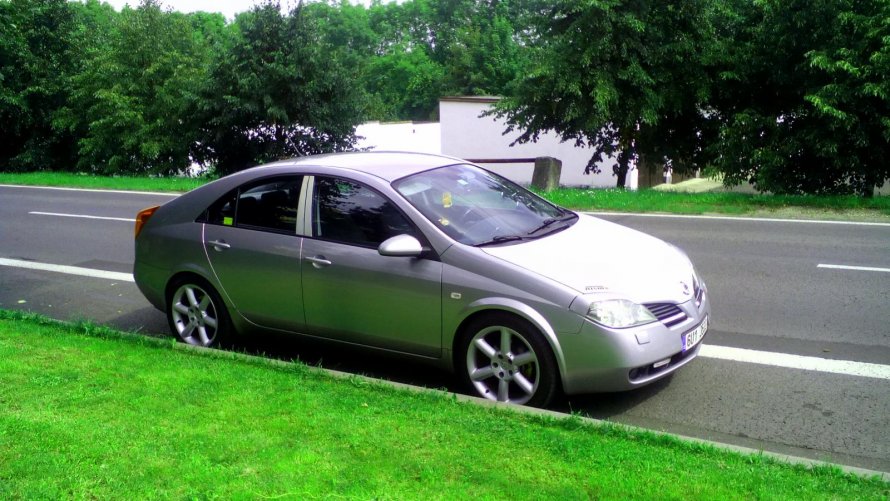 Nissan primera p12 зеленая