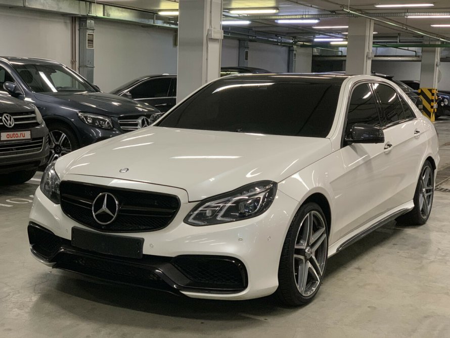 Мерседес-Бенц е-класс w212
