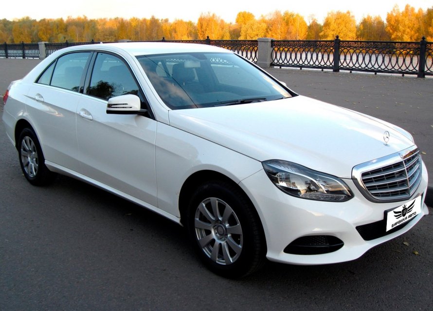 Mercedes Benz w212r