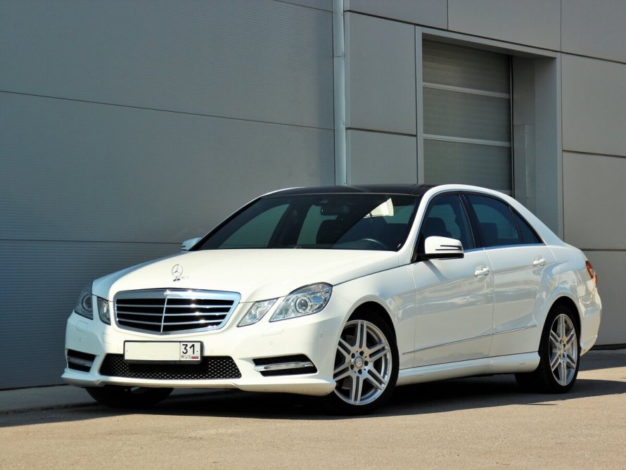 Мерседес e212 AMG